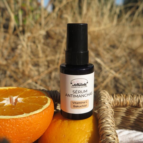 Sérum Antimanchas con Vitamina C y Bakuchiol