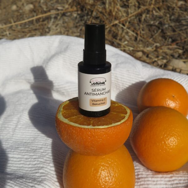 Sérum Antimanchas con Vitamina C y Bakuchiol